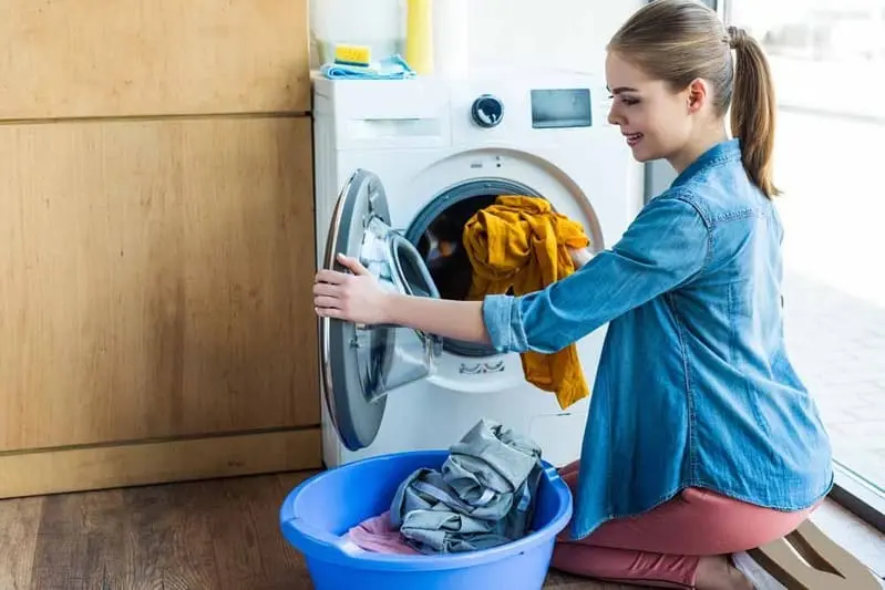 Higienização e Limpeza de Máquina Lava e Seca